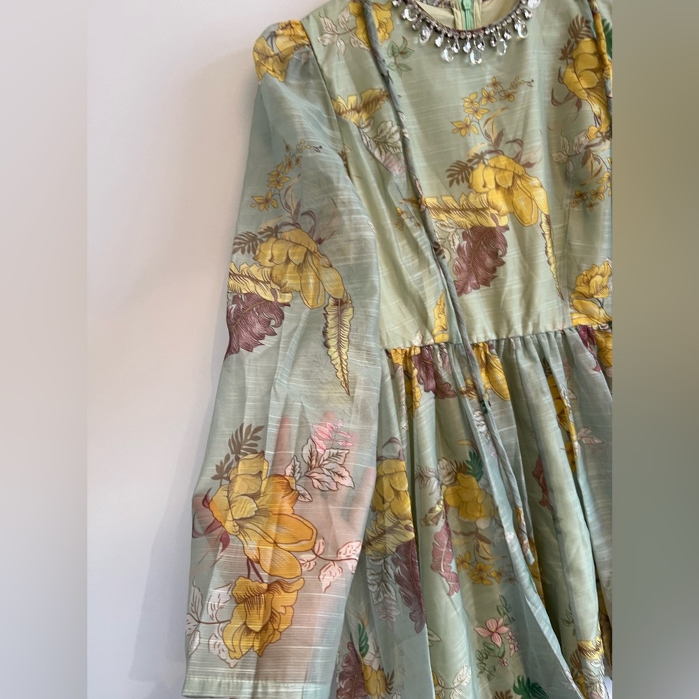Floral green sage summer dress Small - Picture 4 of 13